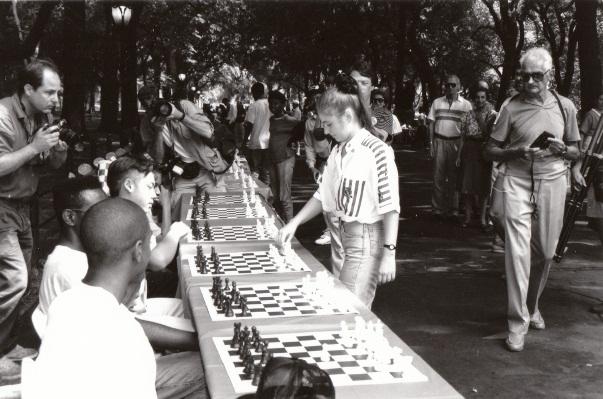 Judit Polgár, Best-Ever Female Chess Player, Teaches NYC Kids to Rule the  Board